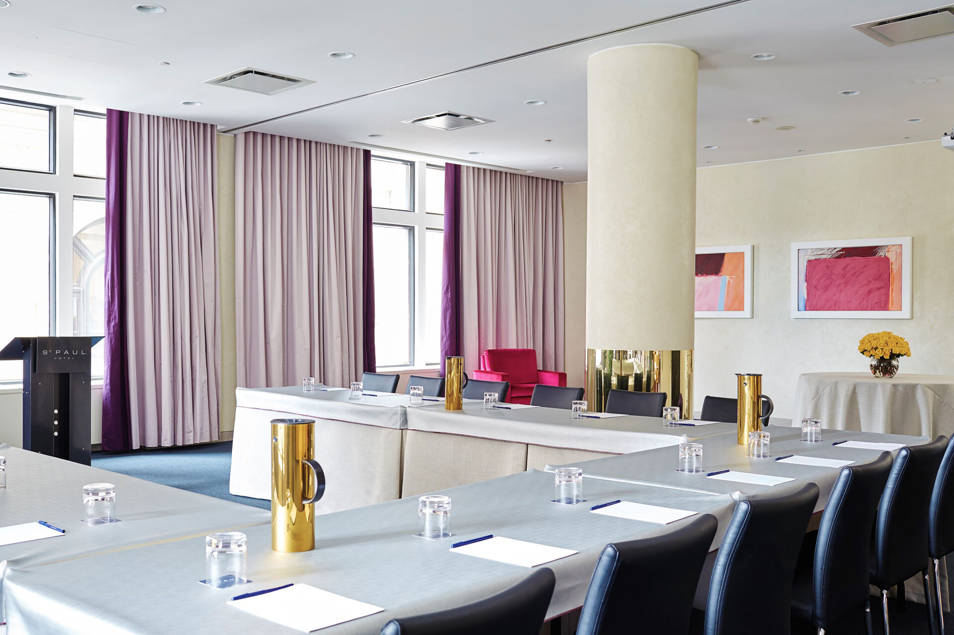 Hotel St Paul, Montreal, A Member Of Design Hotels Business photo